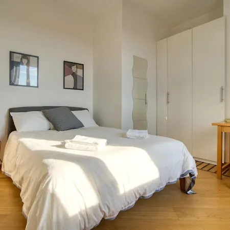 Spacious Penthouse With Panoramic Terrace - 20 Minutes From San Siro & Duomo * Milan