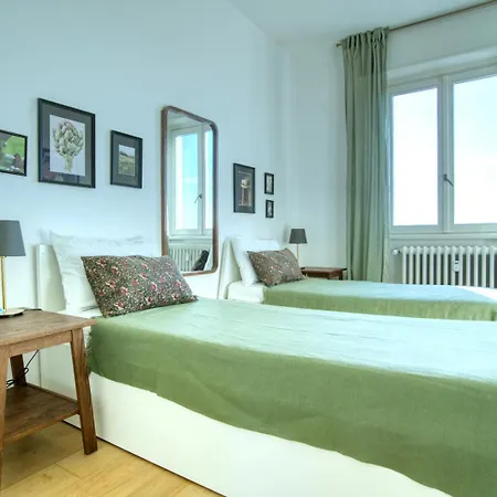 Spacious Penthouse With Panoramic Terrace - 20 Minutes From San Siro & Duomo * Milan